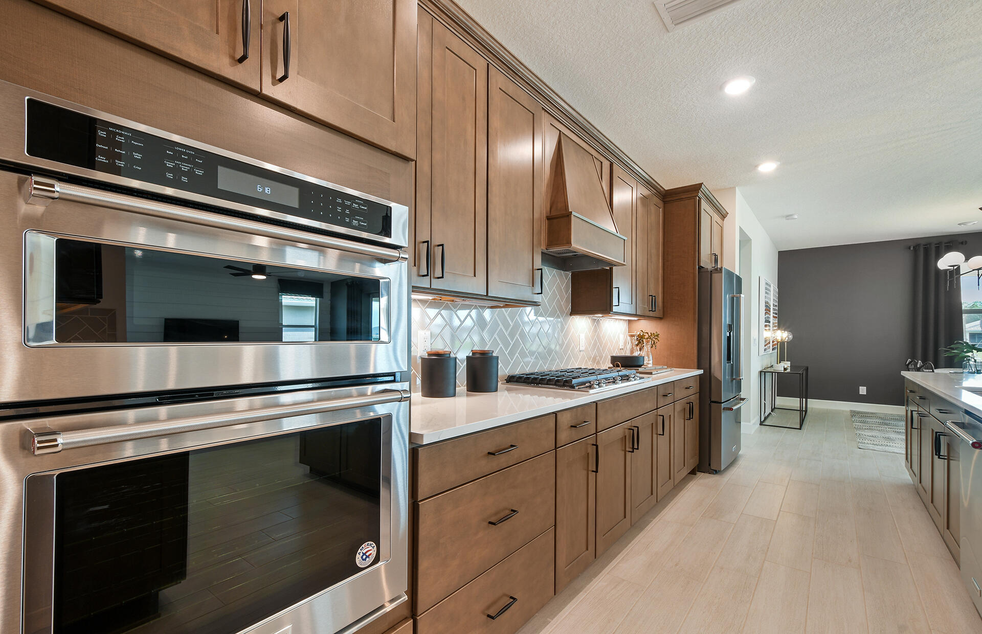 DEL WEBB TRADITION - Residential