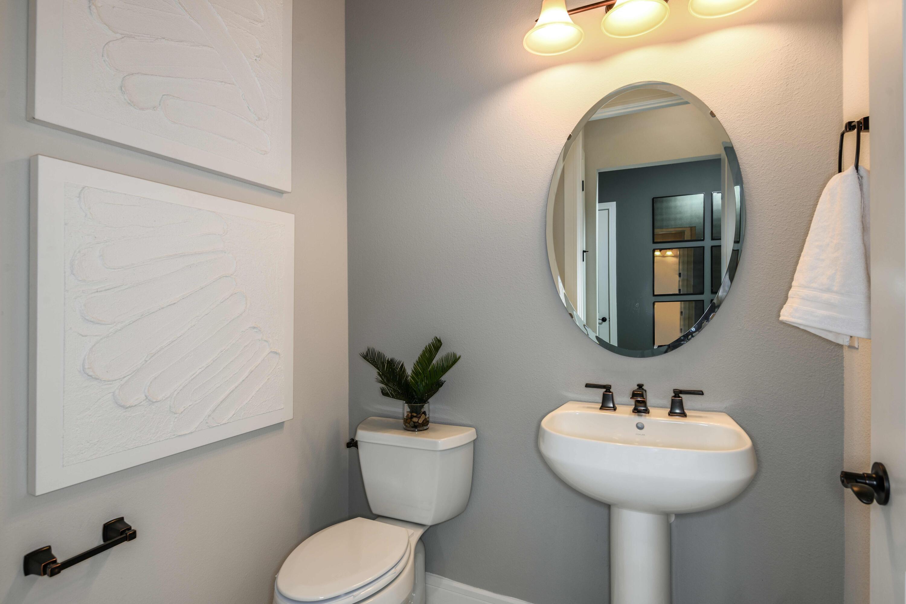 DEL WEBB TRADITION - Residential