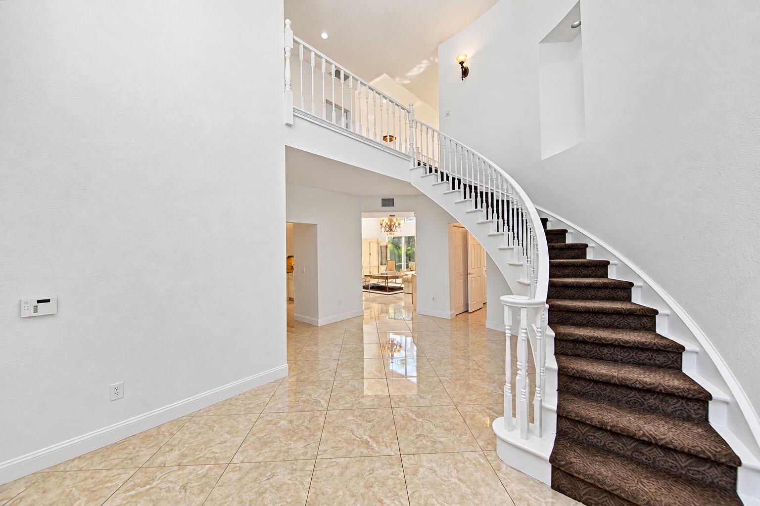 7756 Travelers Tree Drive