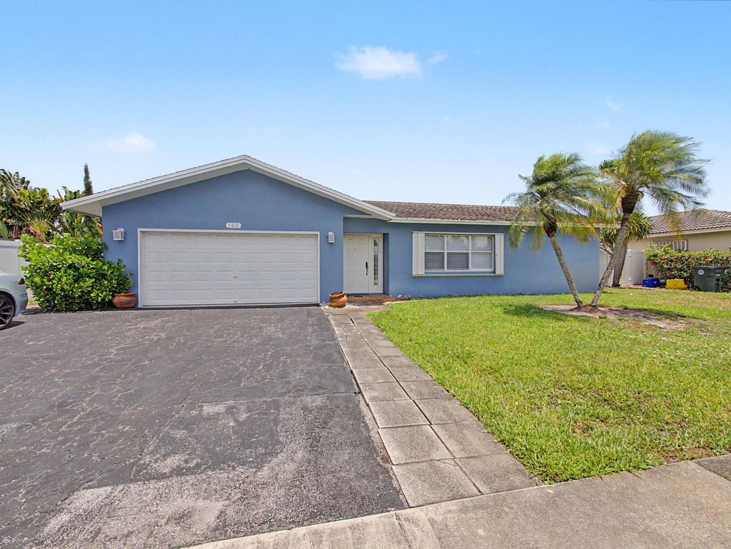 Photo of 108 Orchard Ridge Lane, Boca Raton, FL 33431 (MLS # B26032415)