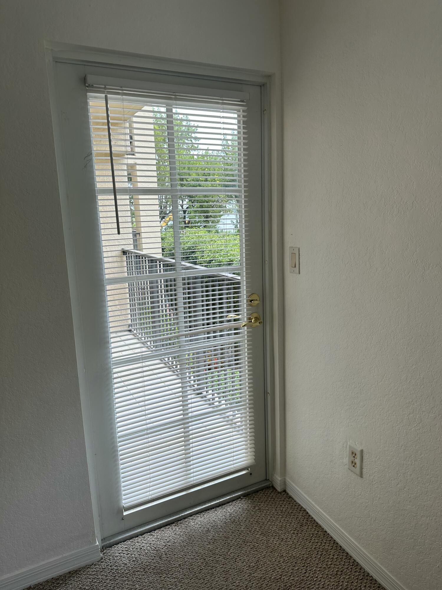 FLAGLER POINTE CONDO - Residential Lease