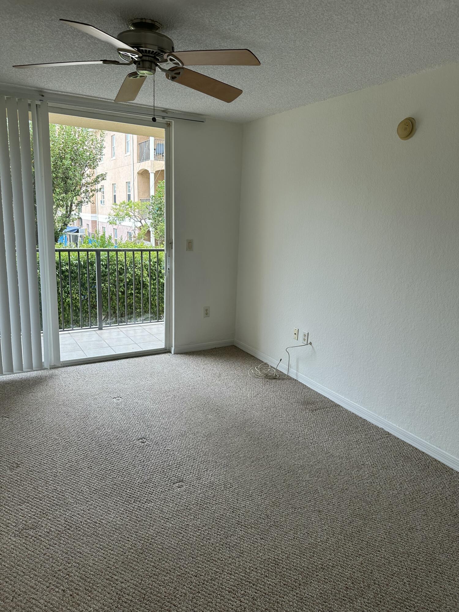 FLAGLER POINTE CONDO - Residential Lease