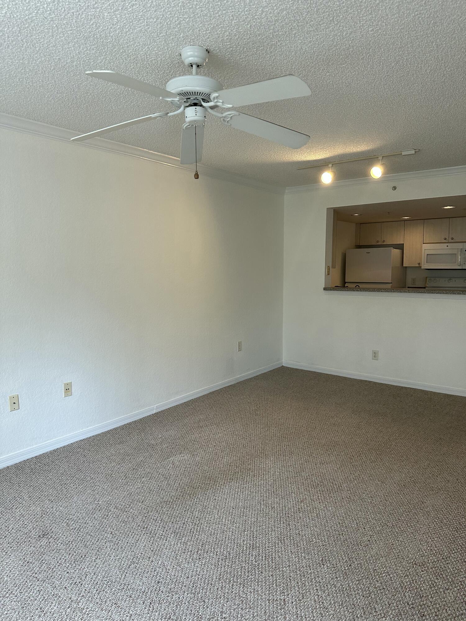 FLAGLER POINTE CONDO - Residential Lease