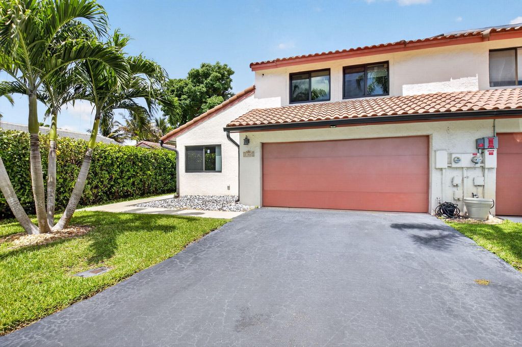 Photo of 21661 Casa Monte Court, Boca Raton, FL 33433 (MLS # B26046114)