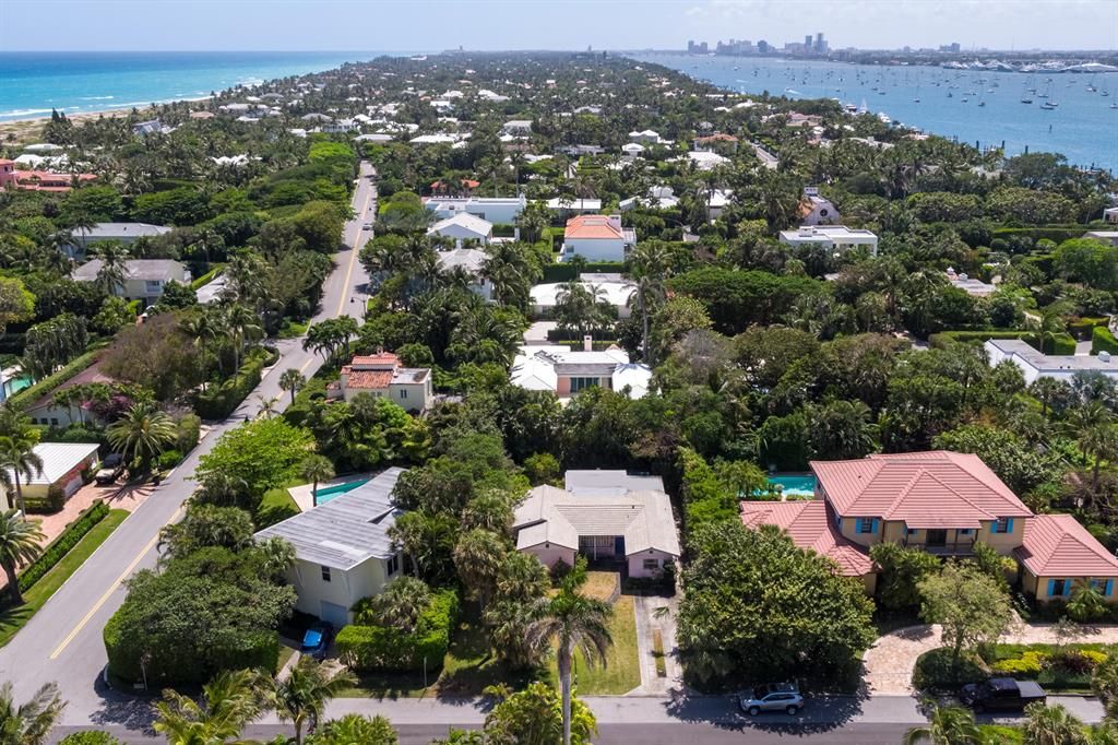 Photo of 206 Caribbean Road, Palm Beach, FL 33480 (MLS # R10704827)