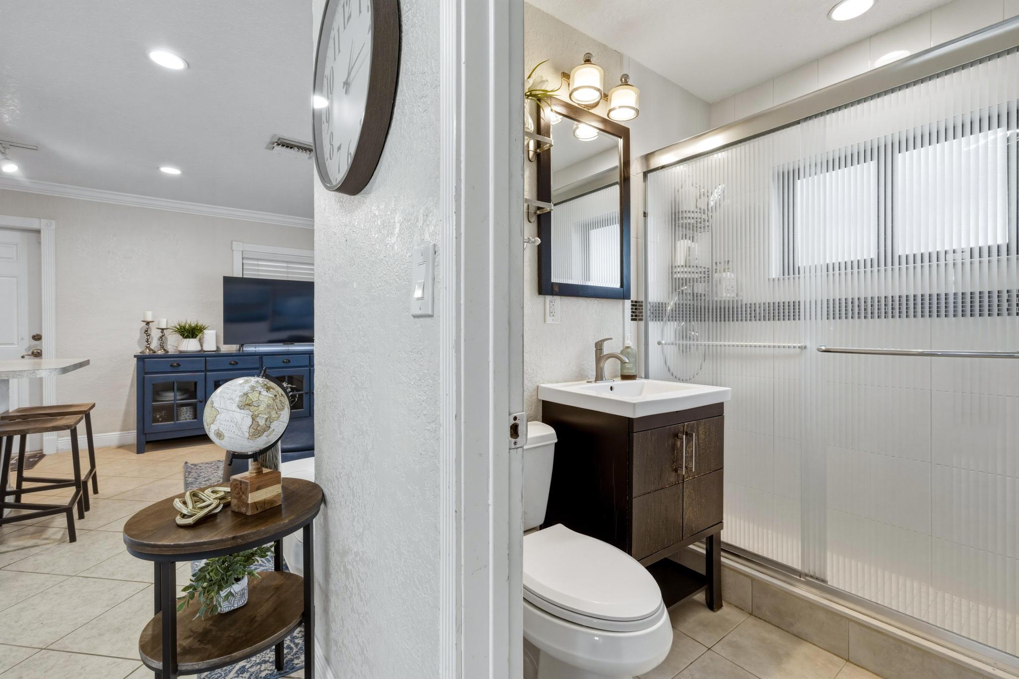 COLLIER MANOR 5TH ADD - Residential