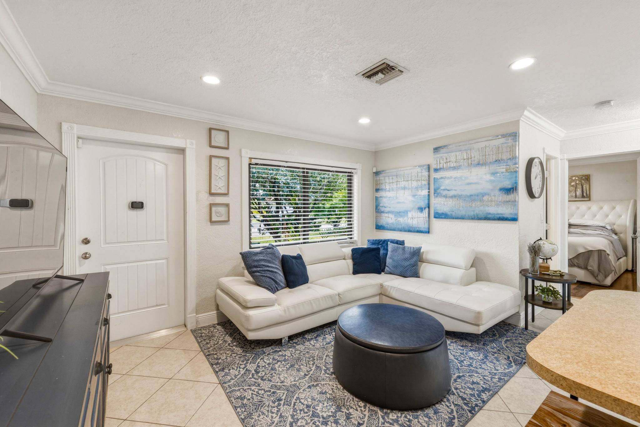 COLLIER MANOR 5TH ADD - Residential