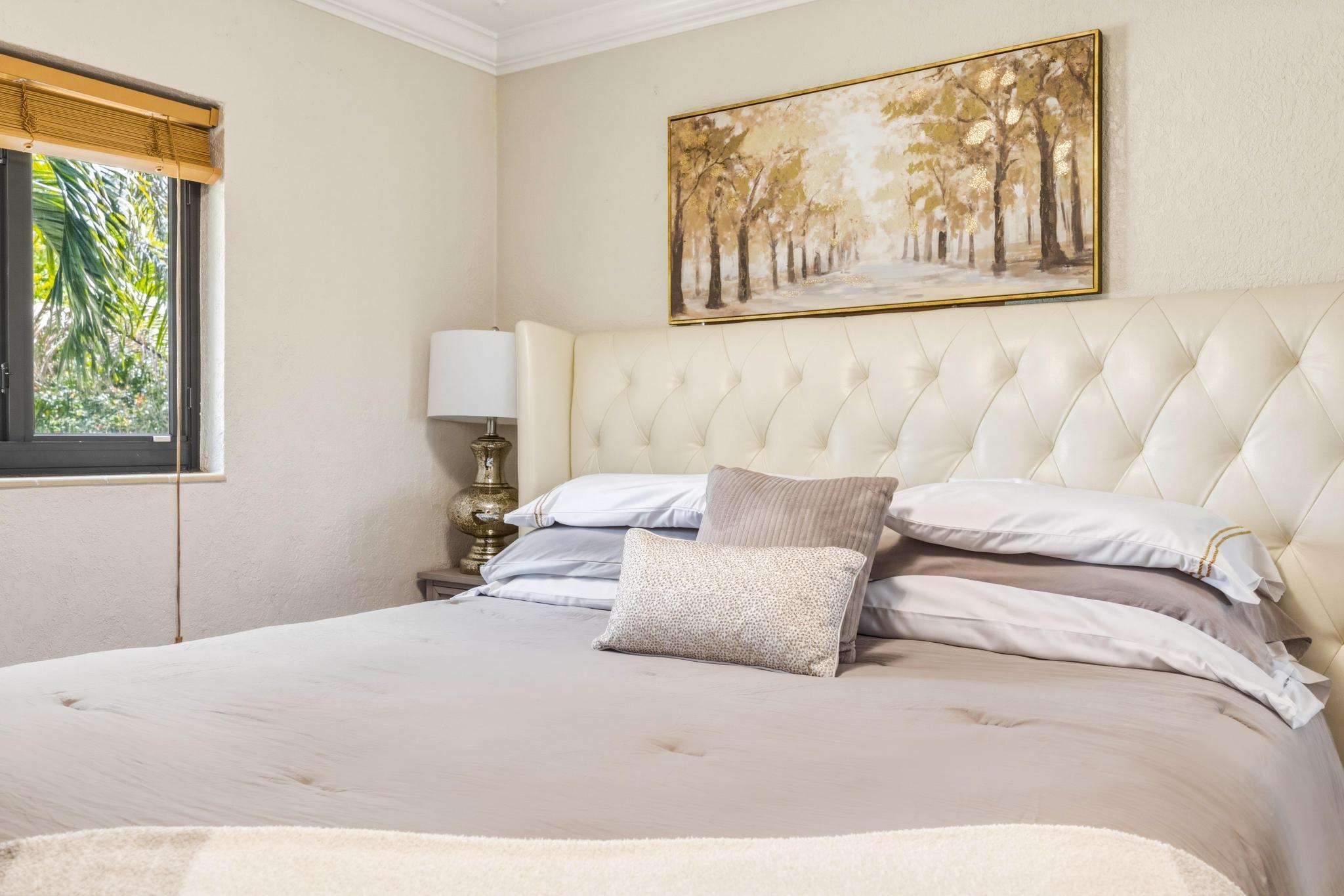 COLLIER MANOR 5TH ADD - Residential