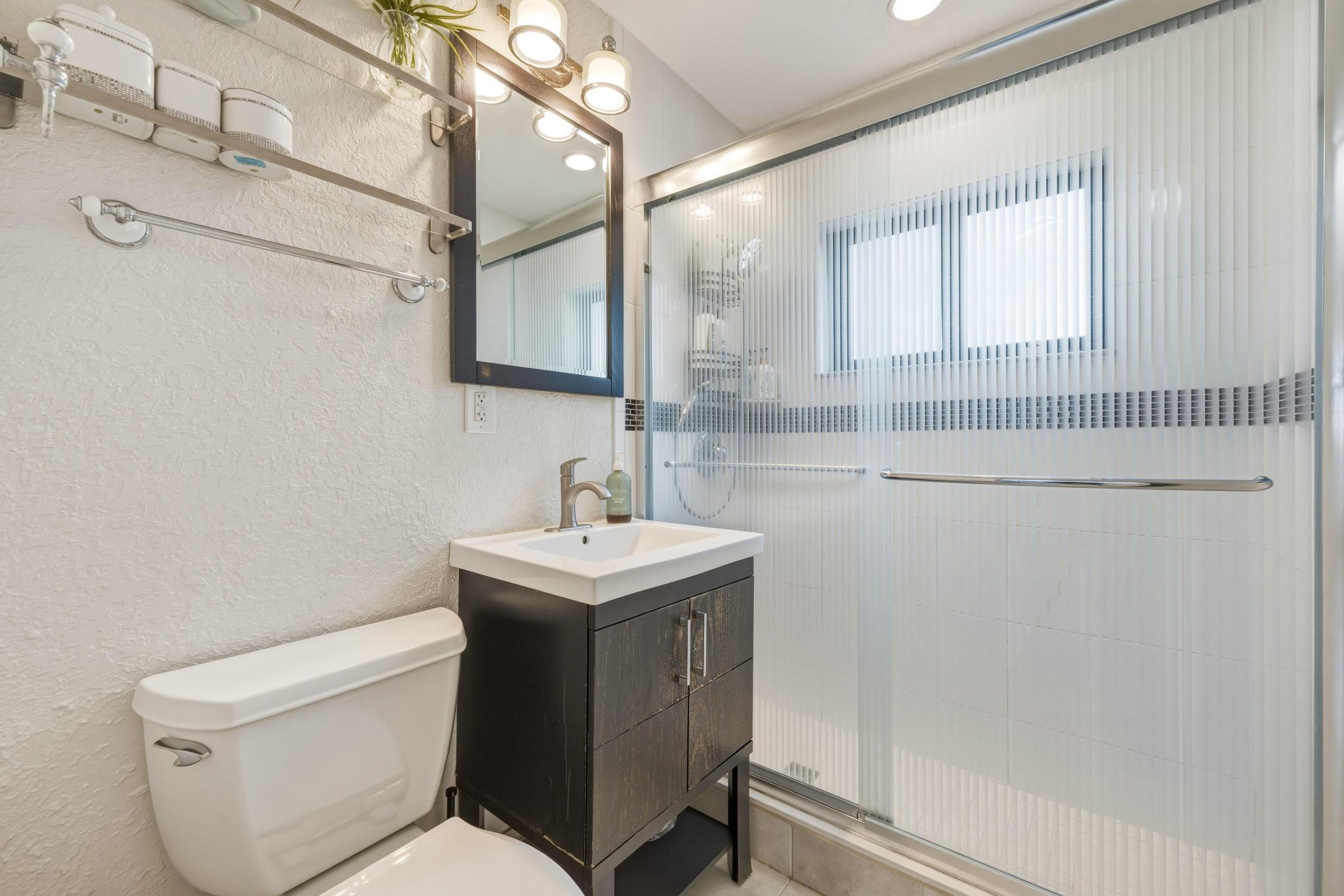 COLLIER MANOR 5TH ADD - Residential