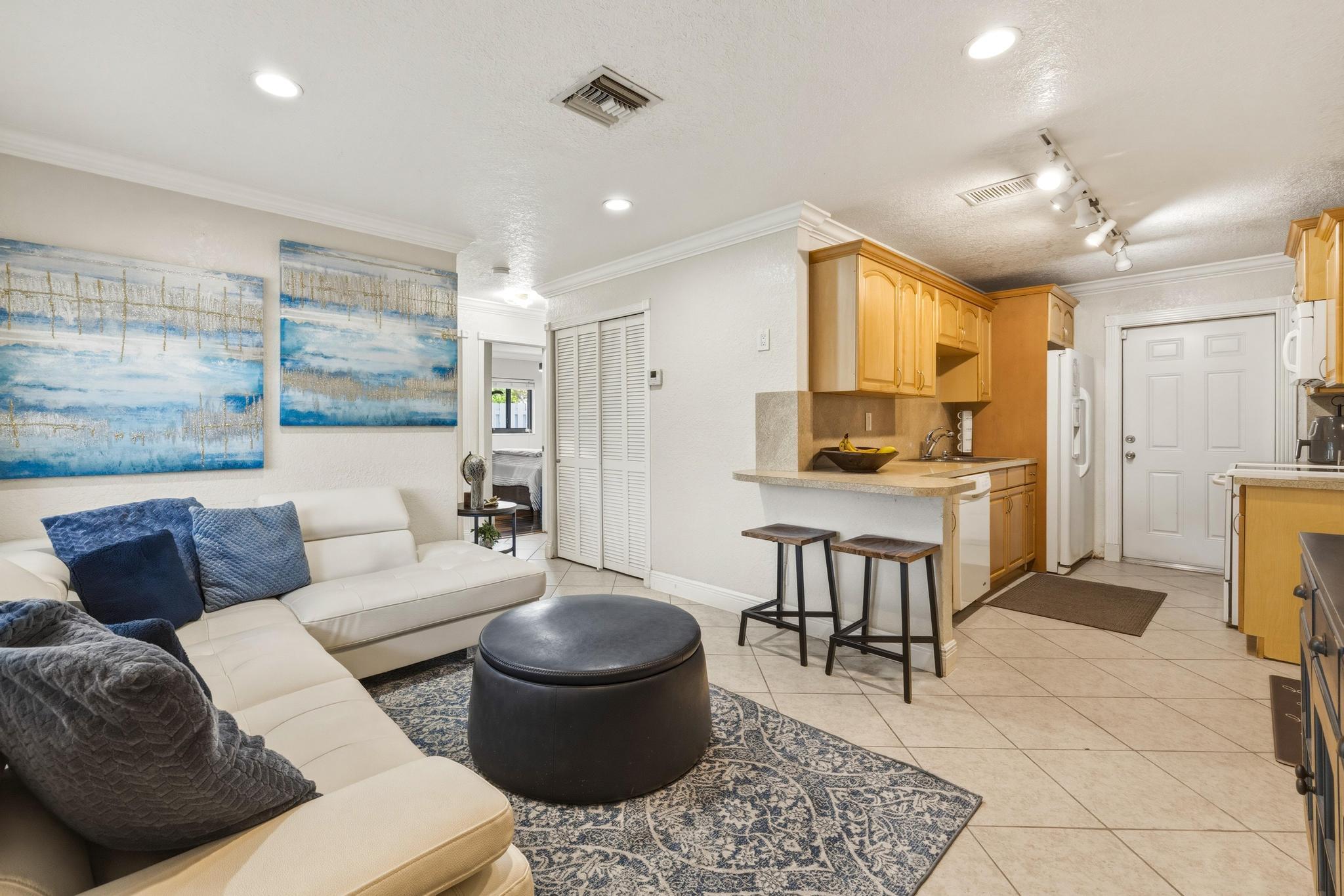 COLLIER MANOR 5TH ADD - Residential