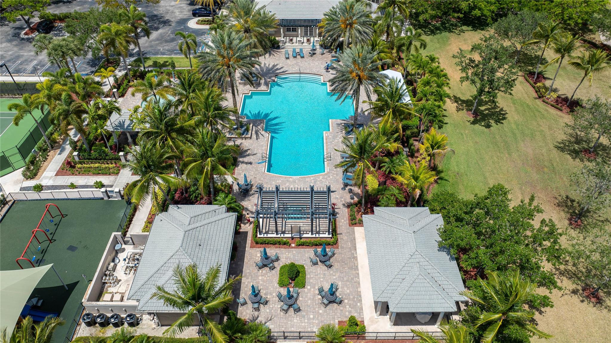 Parkland Isles 164-42 B - Residential