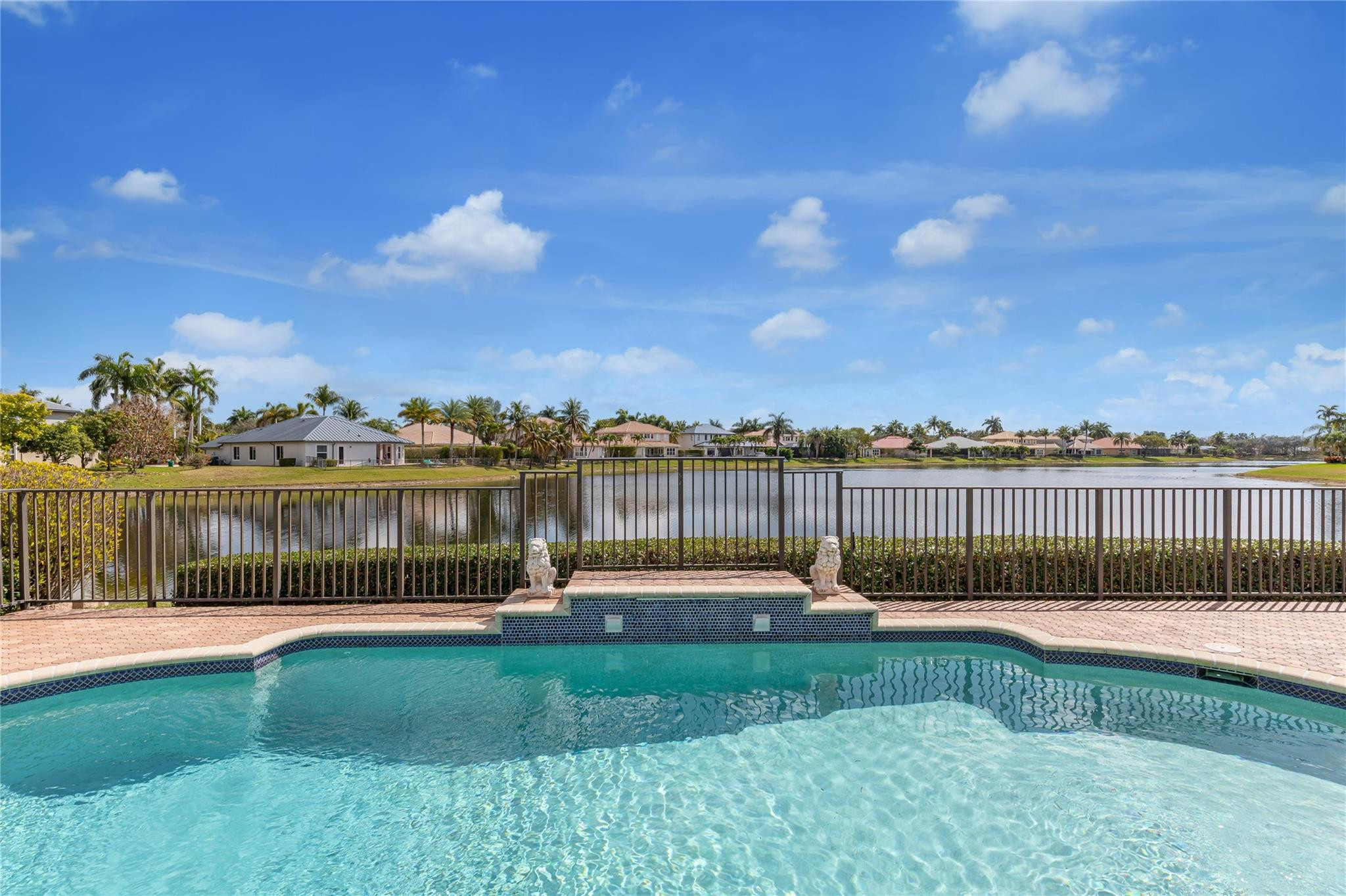 Parkland Isles 164-42 B - Residential