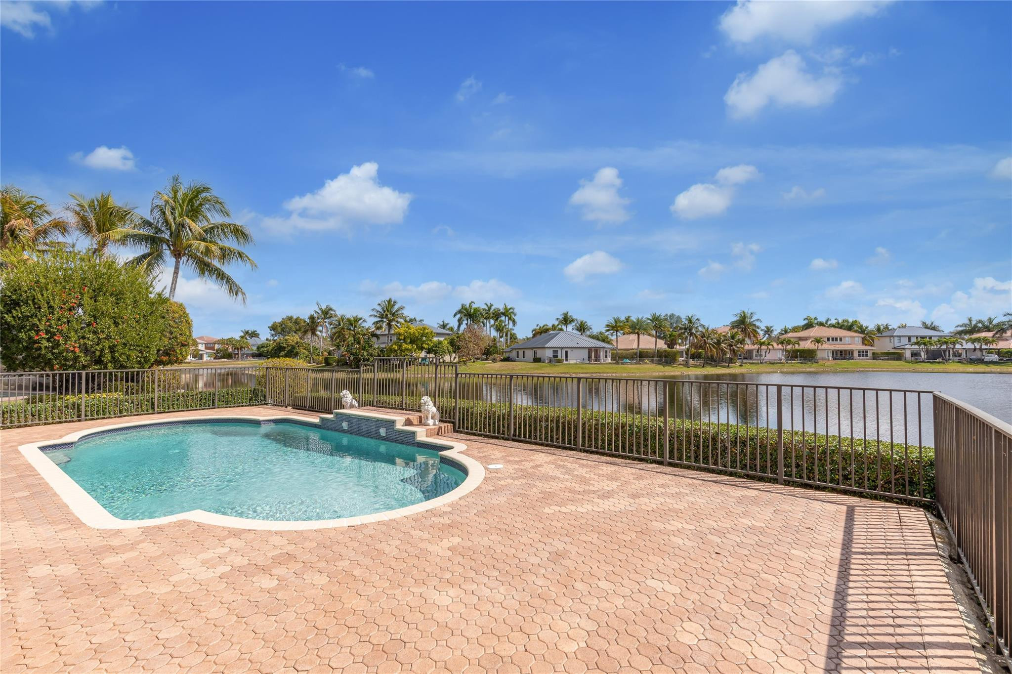 Parkland Isles 164-42 B - Residential