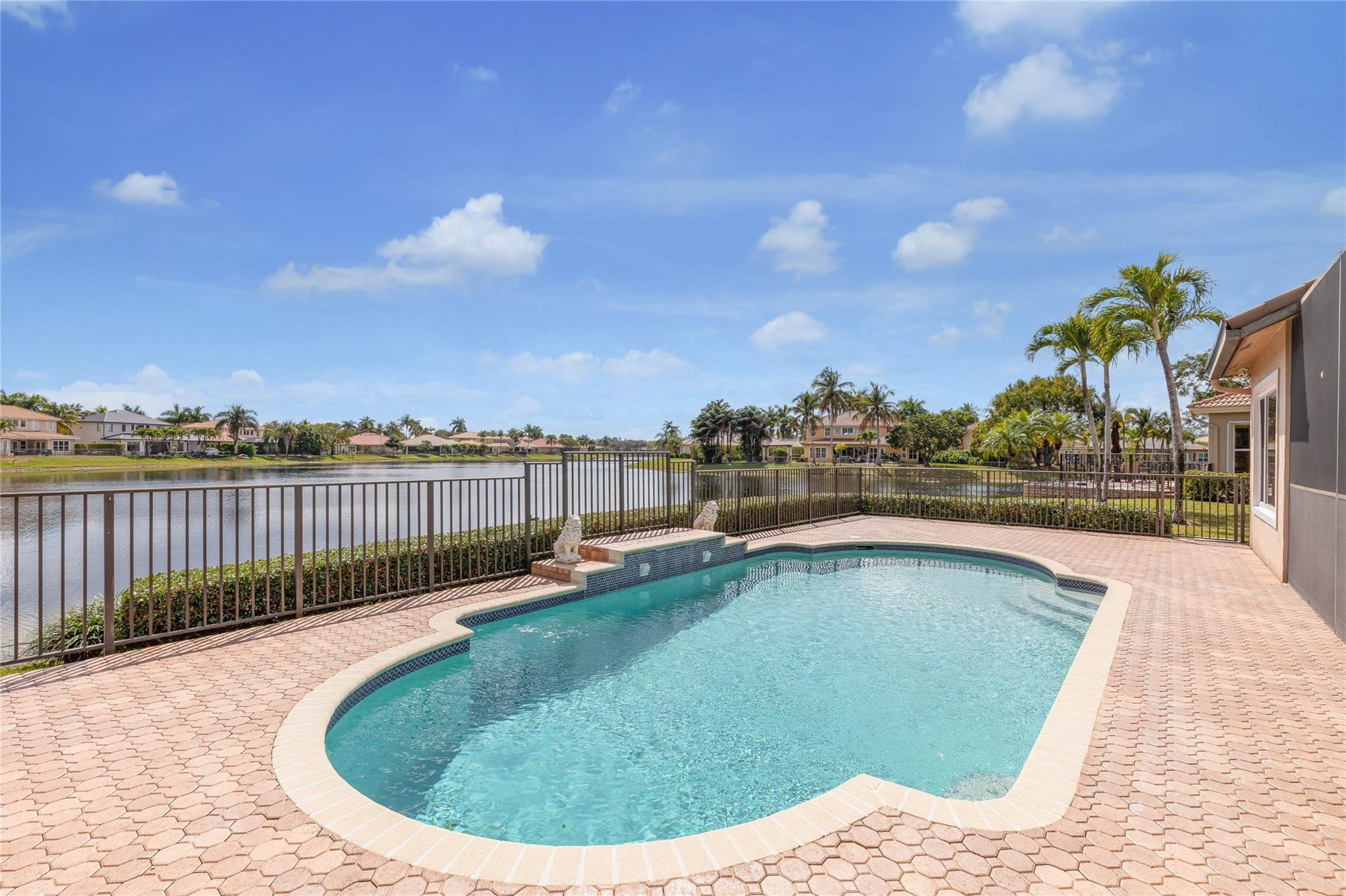 Parkland Isles 164-42 B - Residential