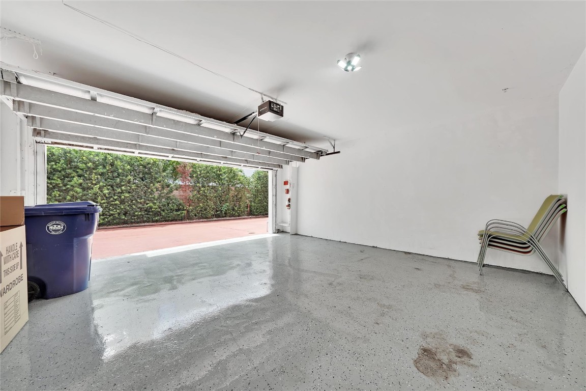 HIGHLAND ESTATES - Residential