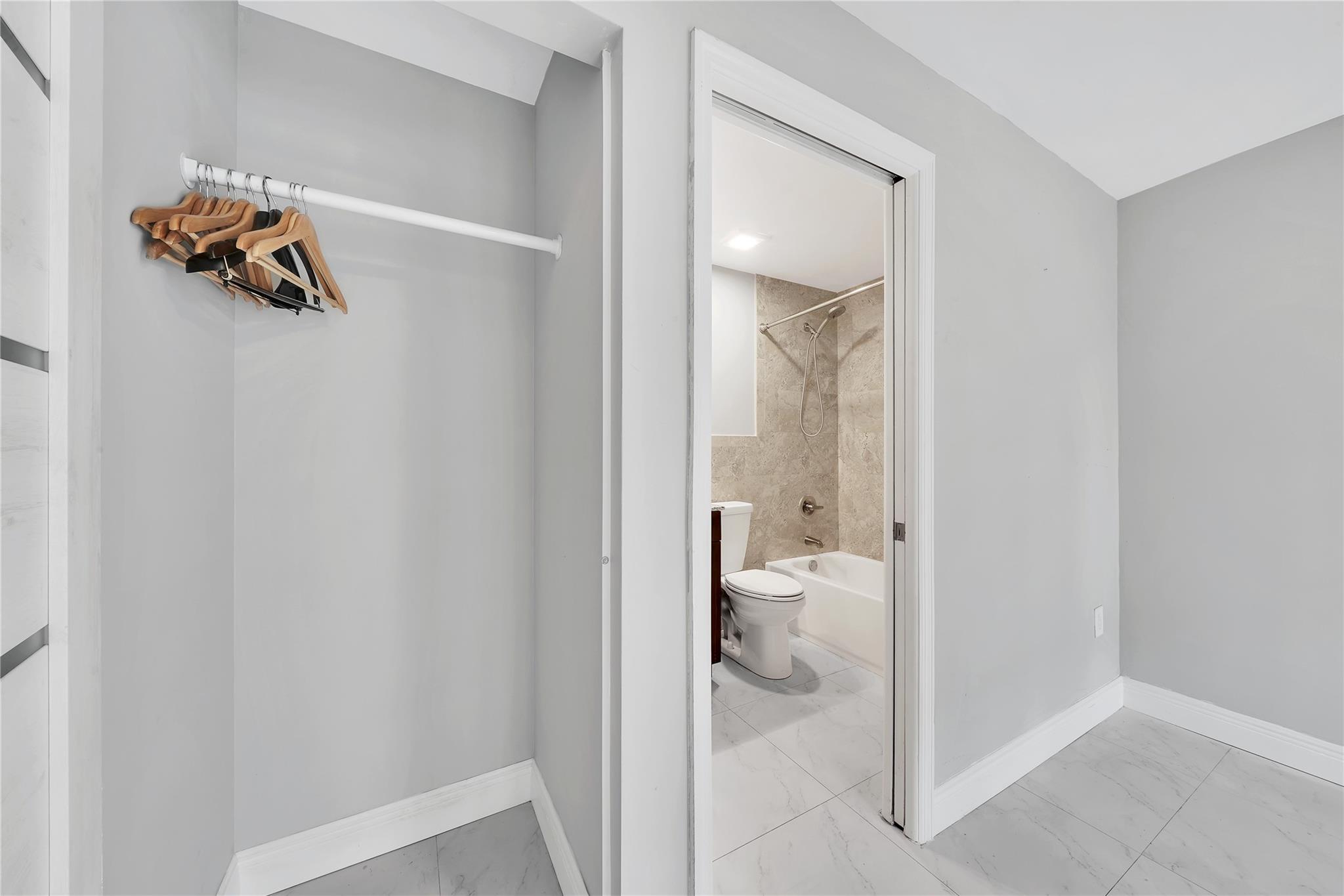 HIGHLAND ESTATES - Residential