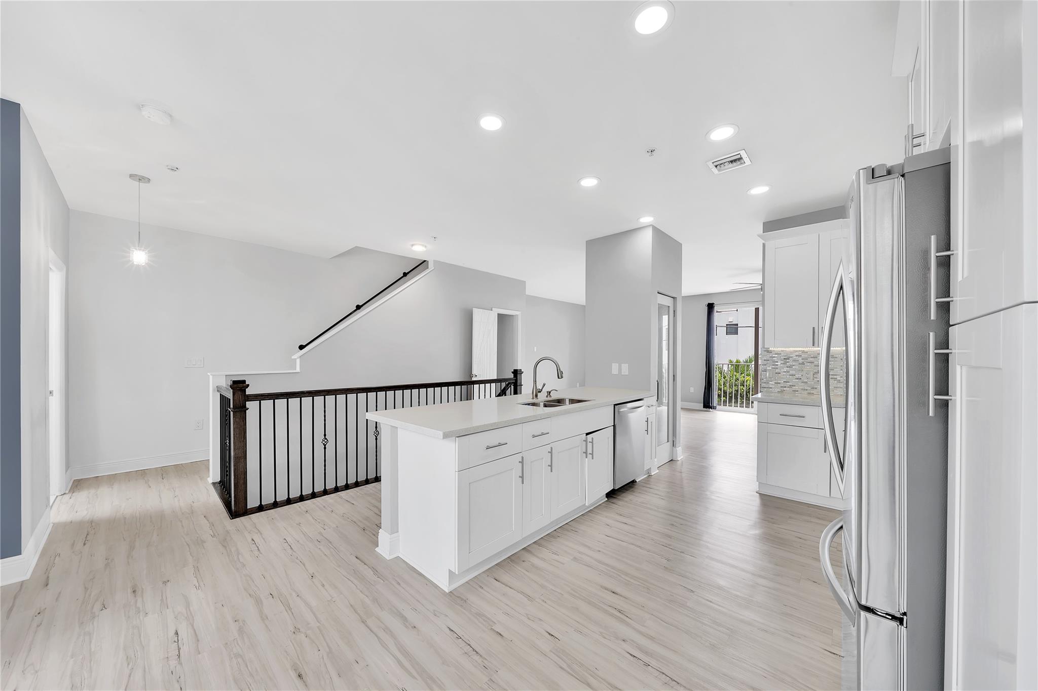 HIGHLAND ESTATES - Residential