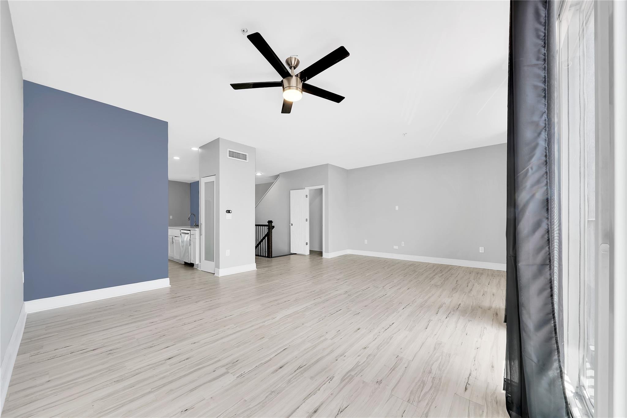 HIGHLAND ESTATES - Residential