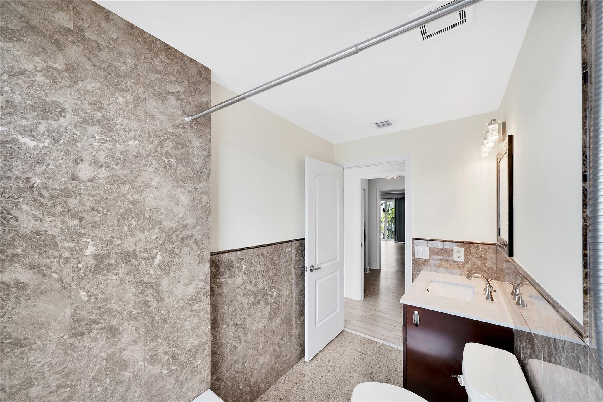 HIGHLAND ESTATES - Residential