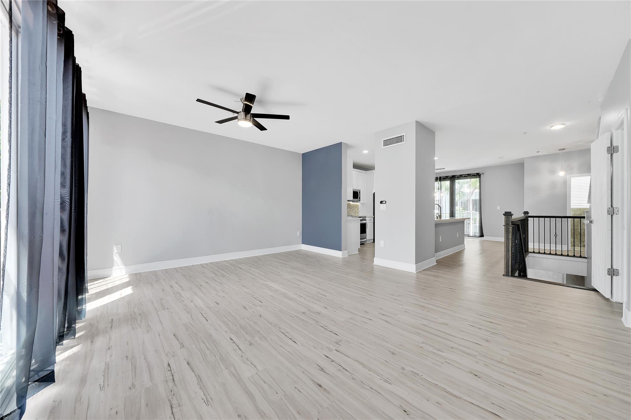 HIGHLAND ESTATES - Residential