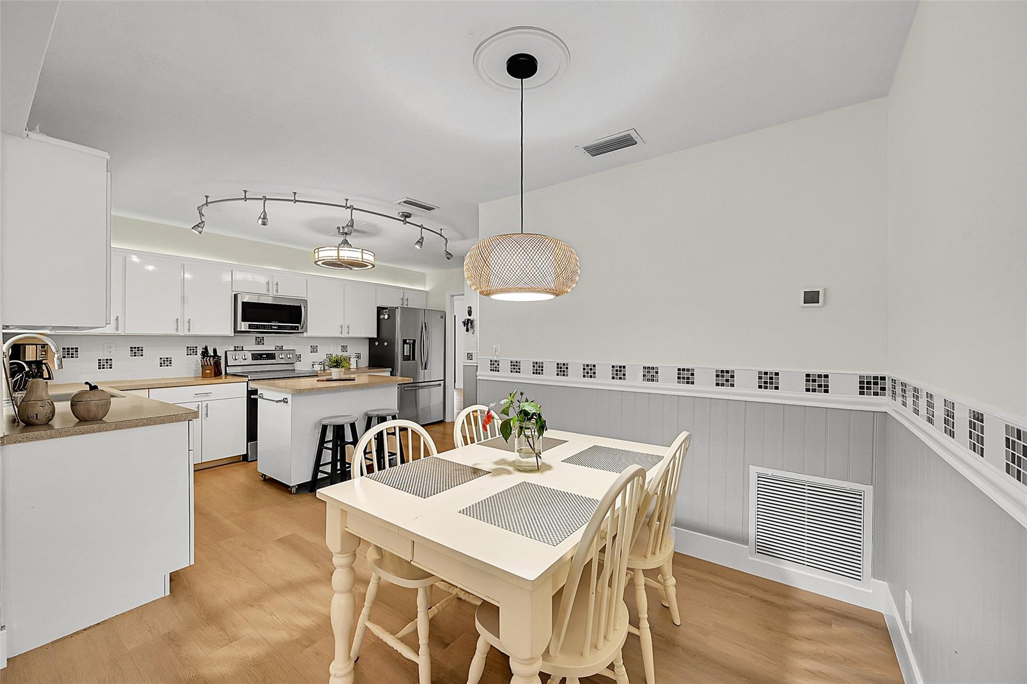 Lakeview Estates Sec 1 Re - Residential