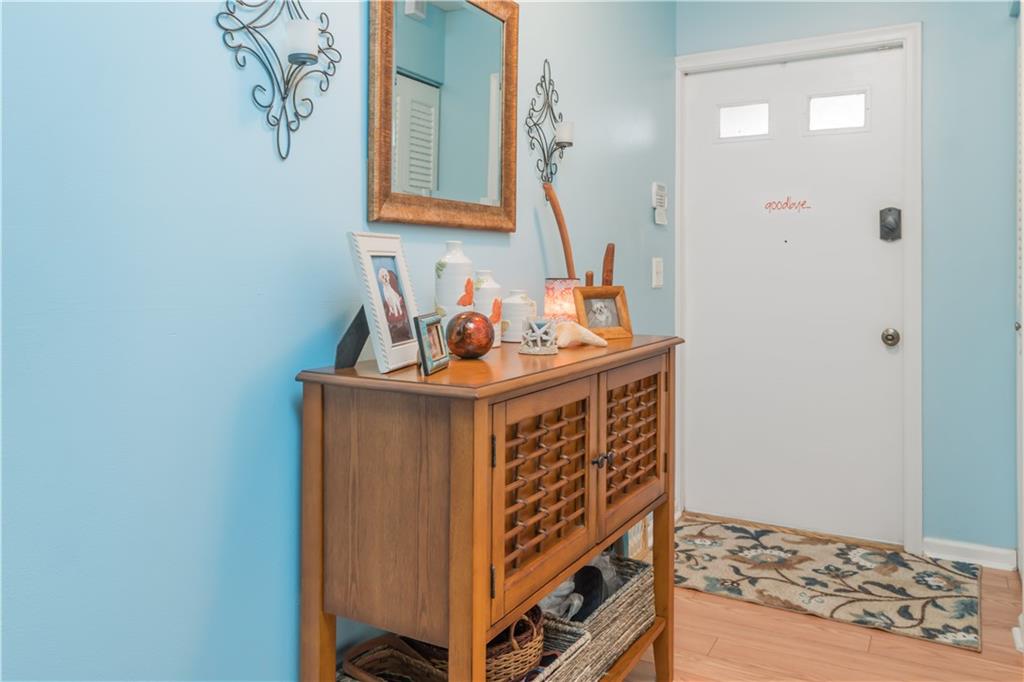 East Lakes Townhomes - Residential