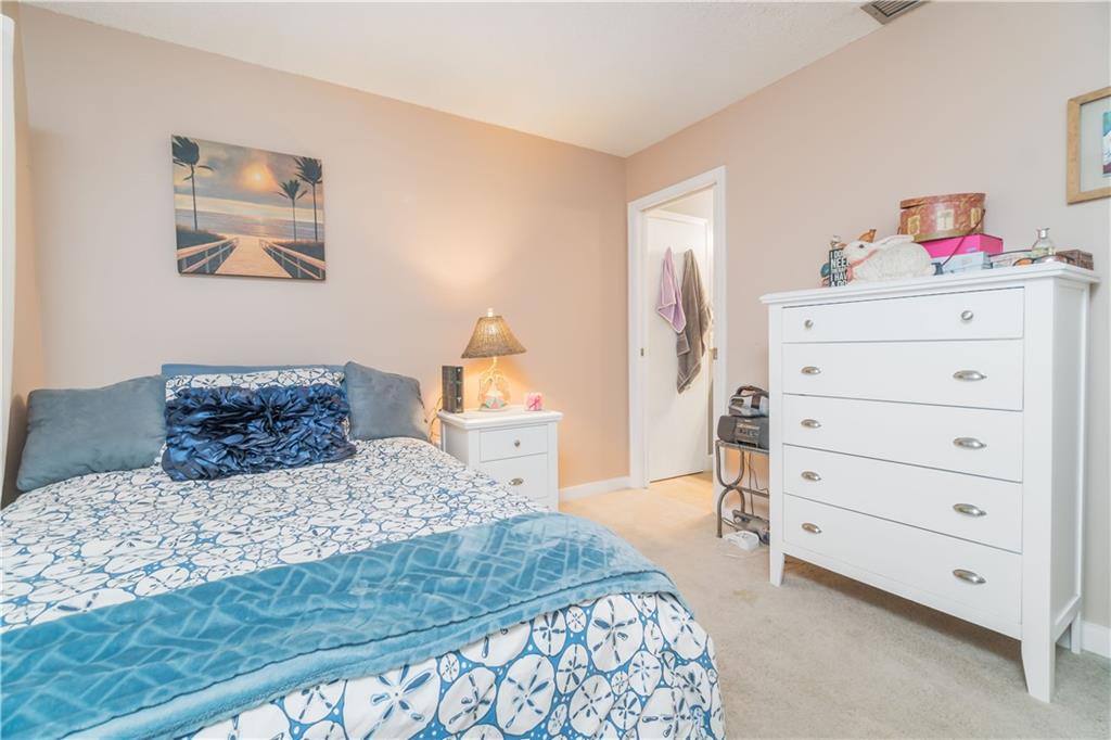 East Lakes Townhomes - Residential