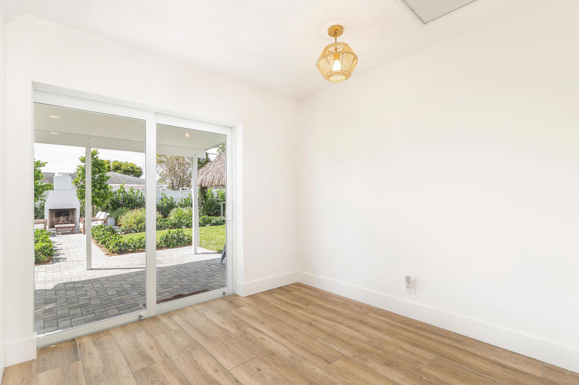 PALM RIDGE ESTATES 1 - Residential