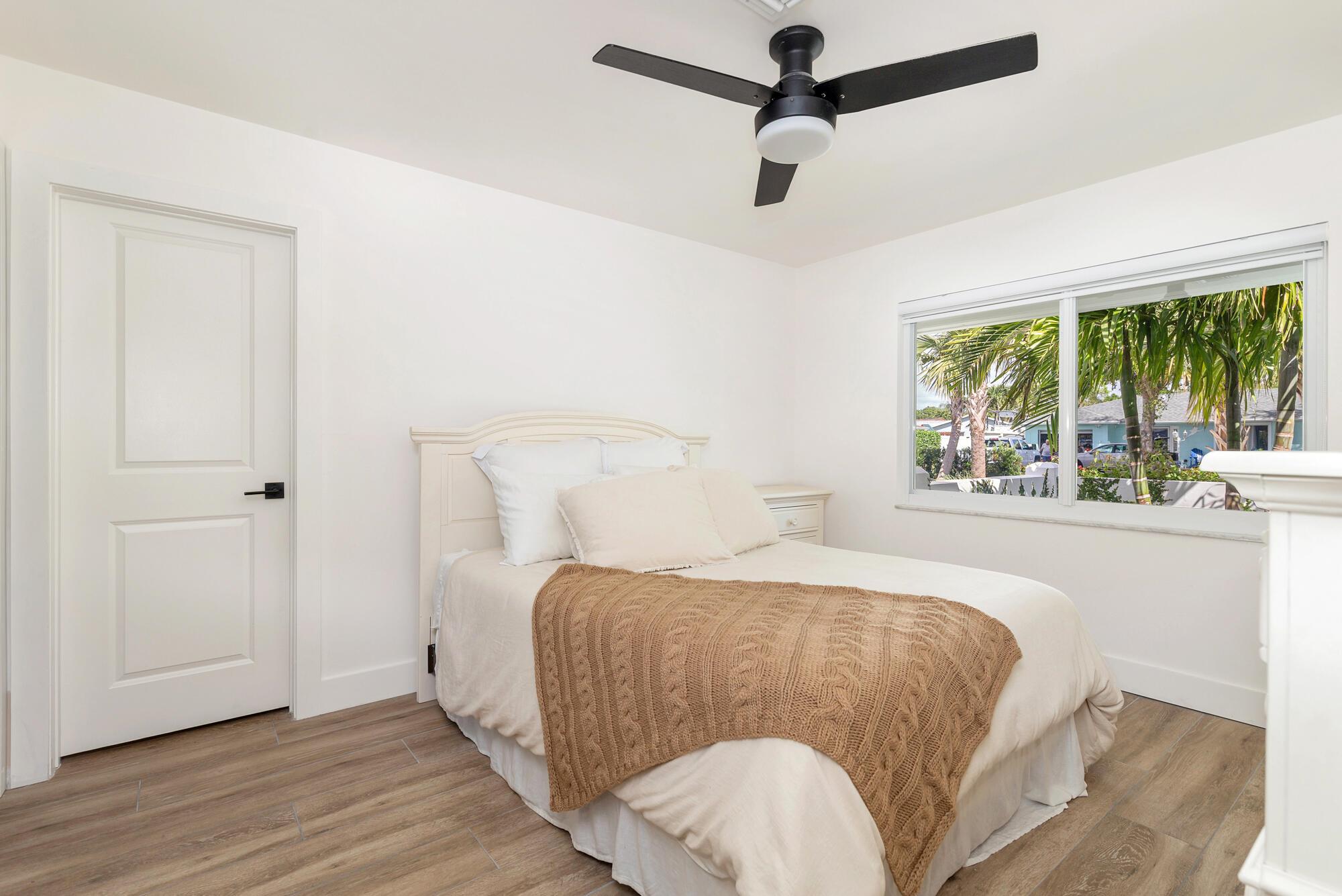 PALM RIDGE ESTATES 1 - Residential