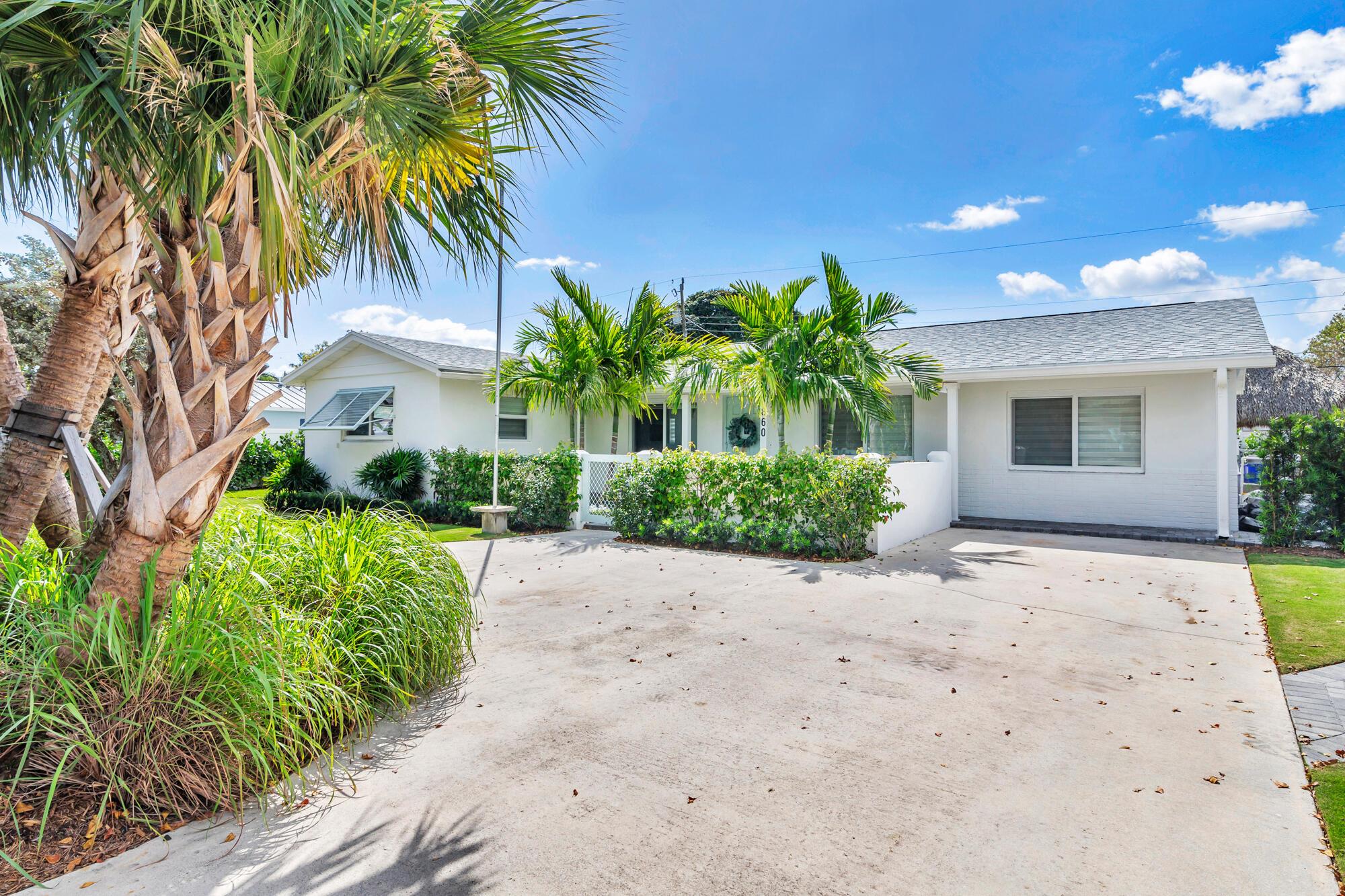 PALM RIDGE ESTATES 1 - Residential