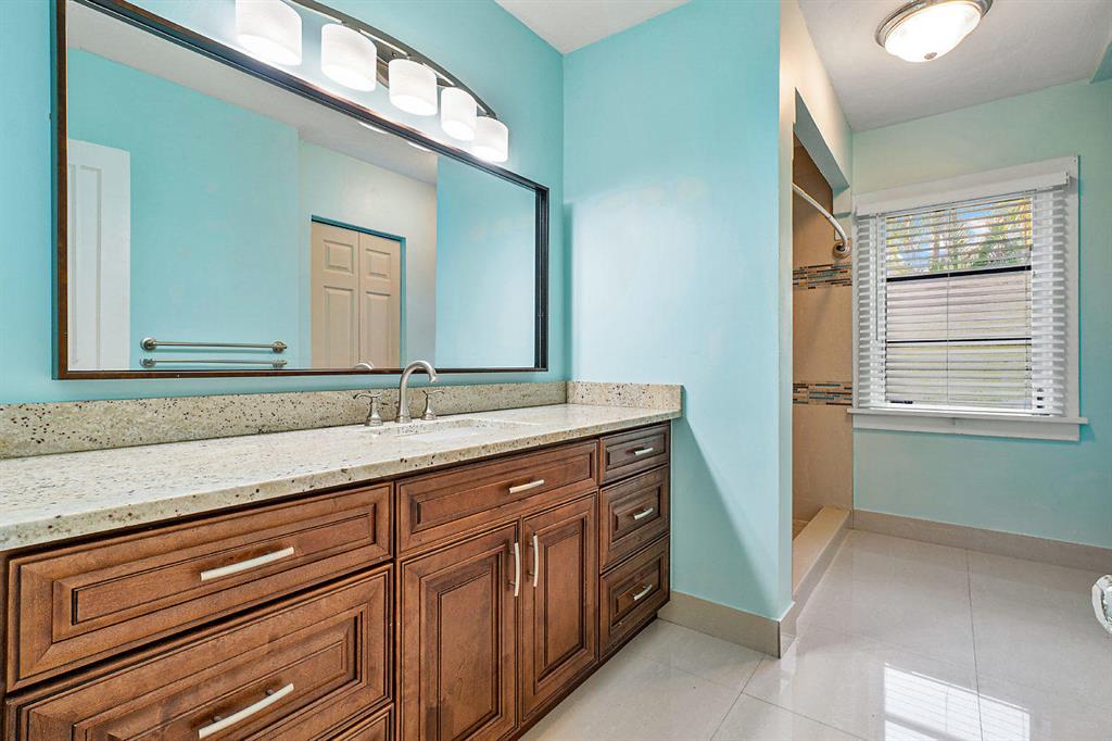 NORTH PALM BCH 3 - Residential