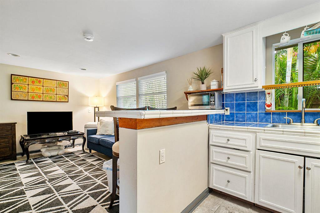 NORTH PALM BCH 3 - Residential