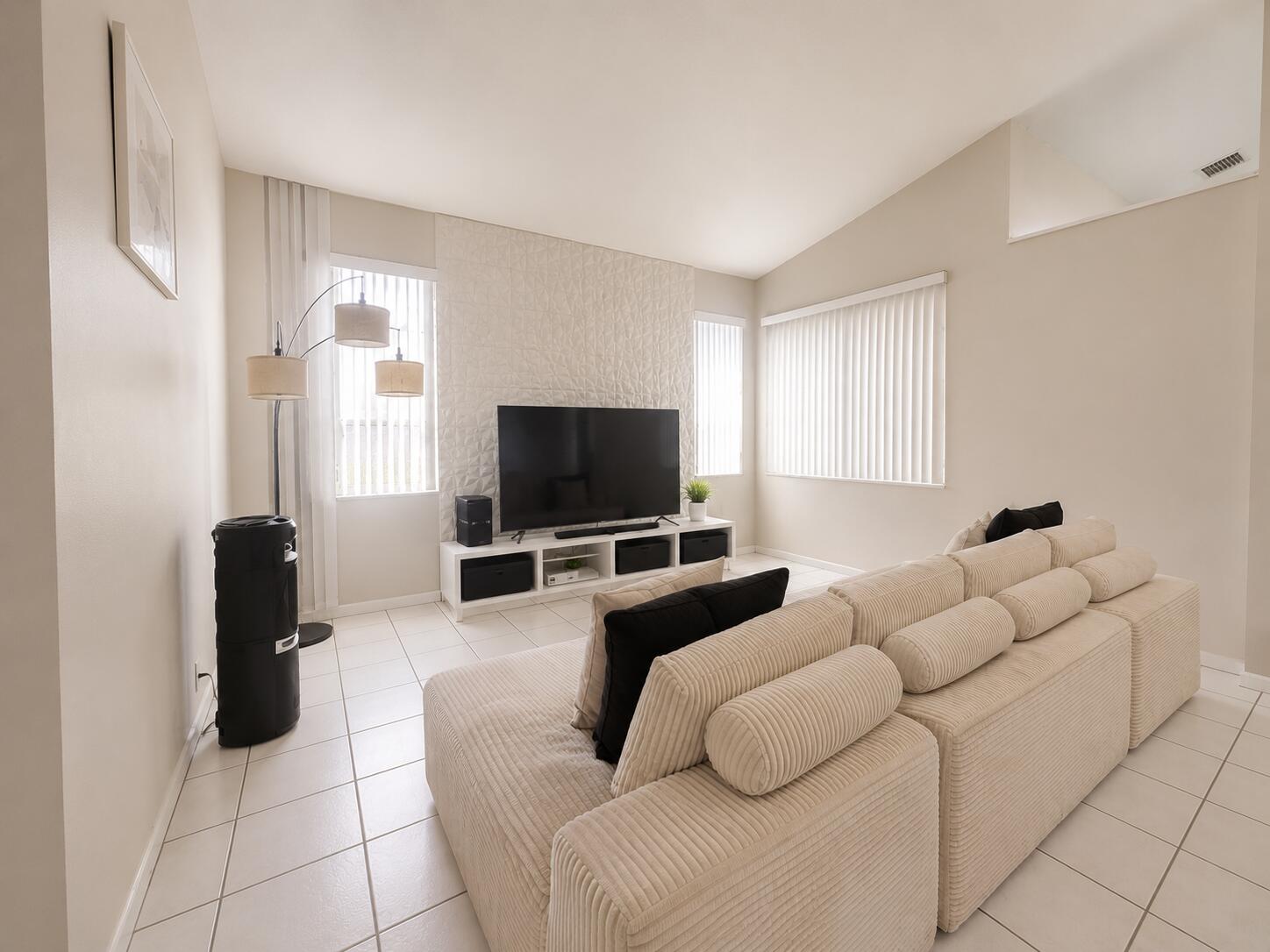 HOLIDAY SPRINGS EAST - Residential