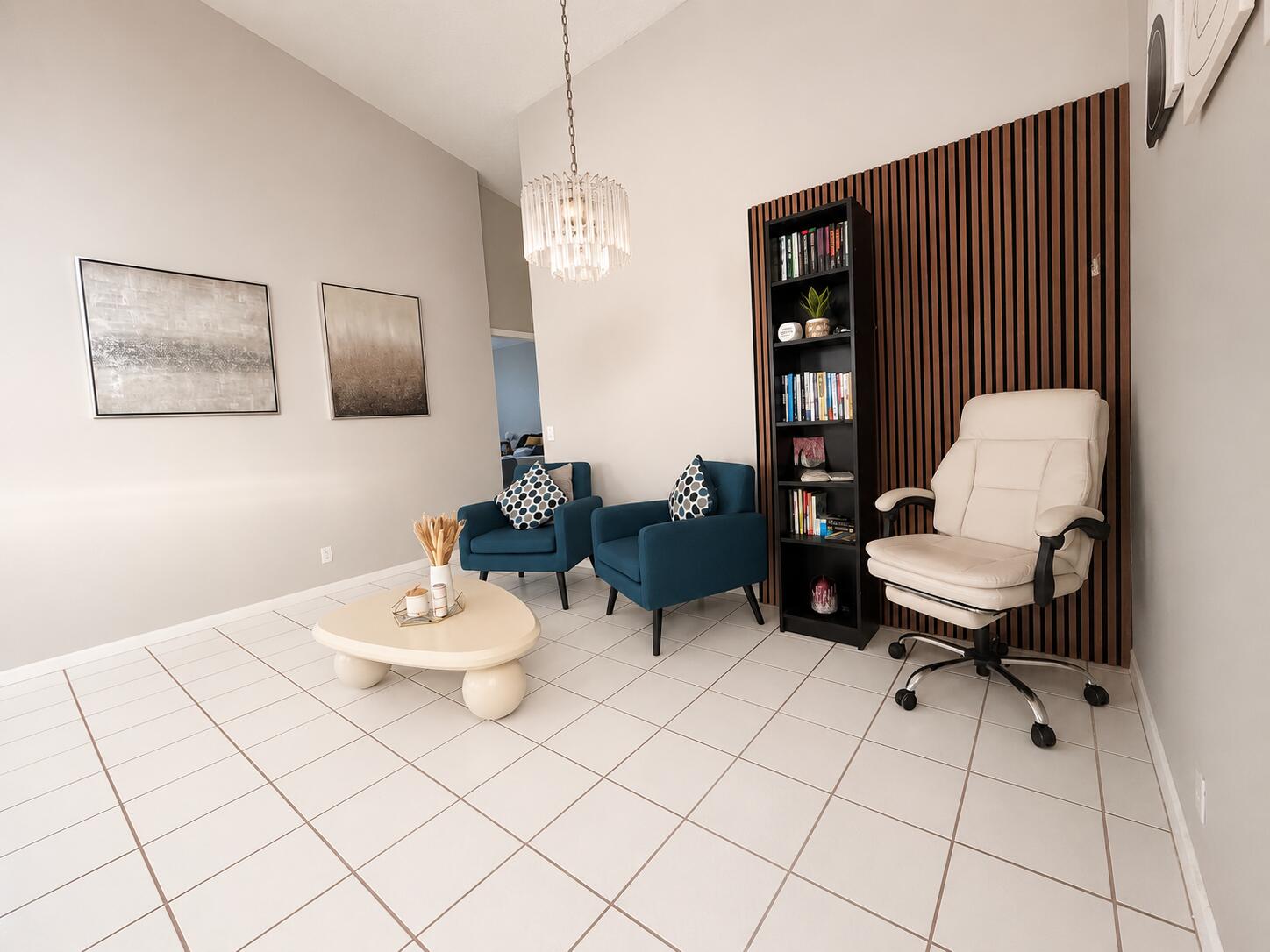 HOLIDAY SPRINGS EAST - Residential