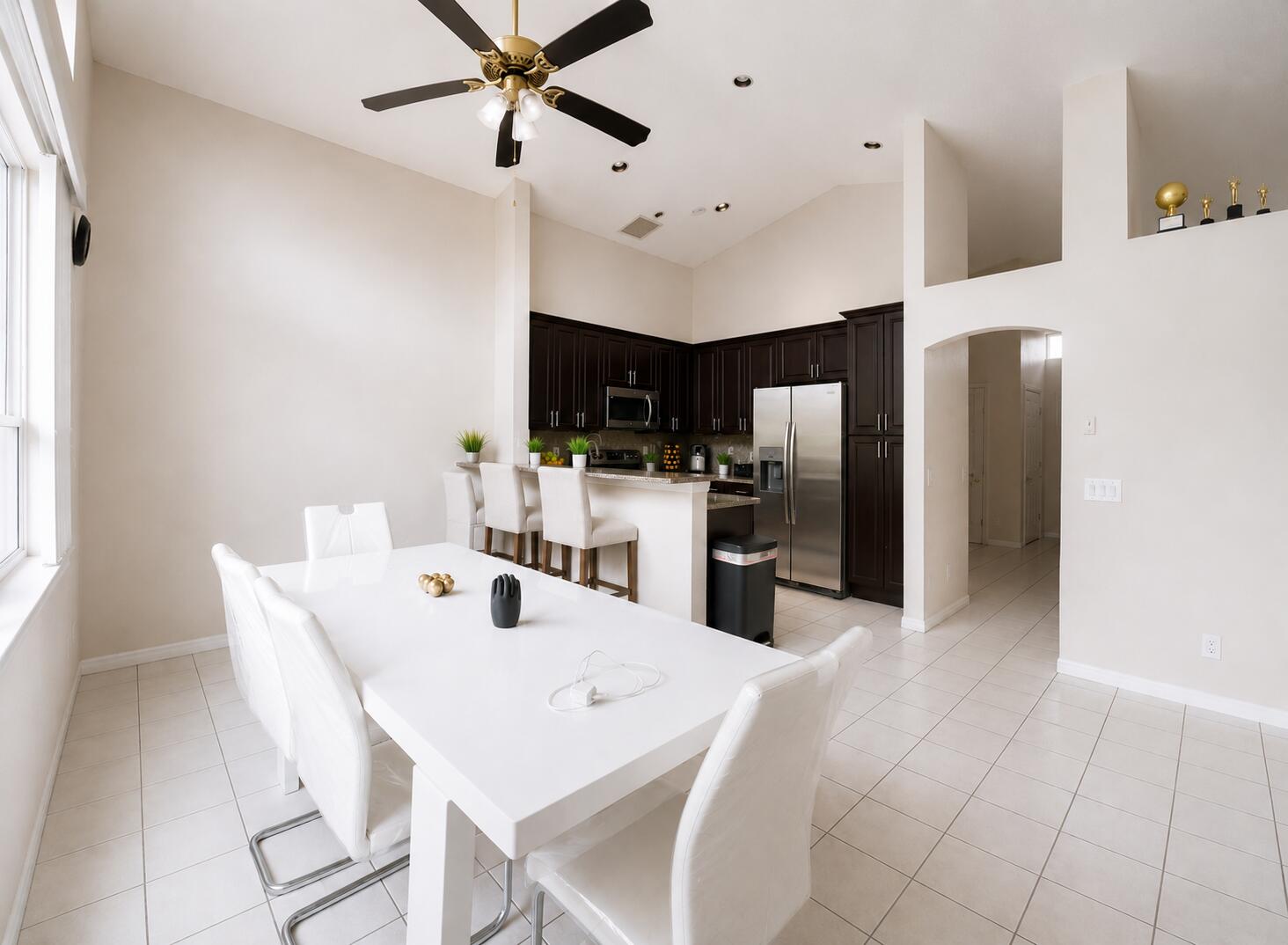 HOLIDAY SPRINGS EAST - Residential