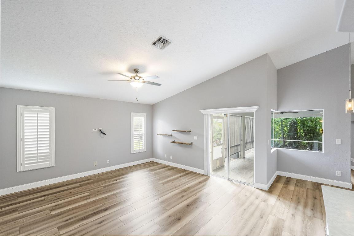 PORT ST LUCIE SECTION 47 - Residential