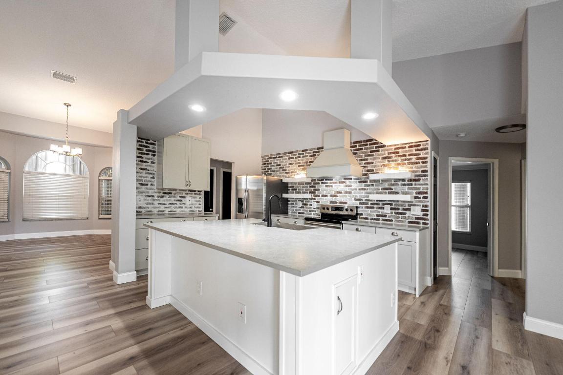 PORT ST LUCIE SECTION 47 - Residential