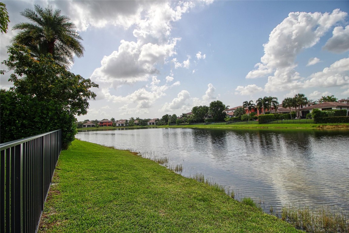 PARKLAND GOLF & CC - Residential