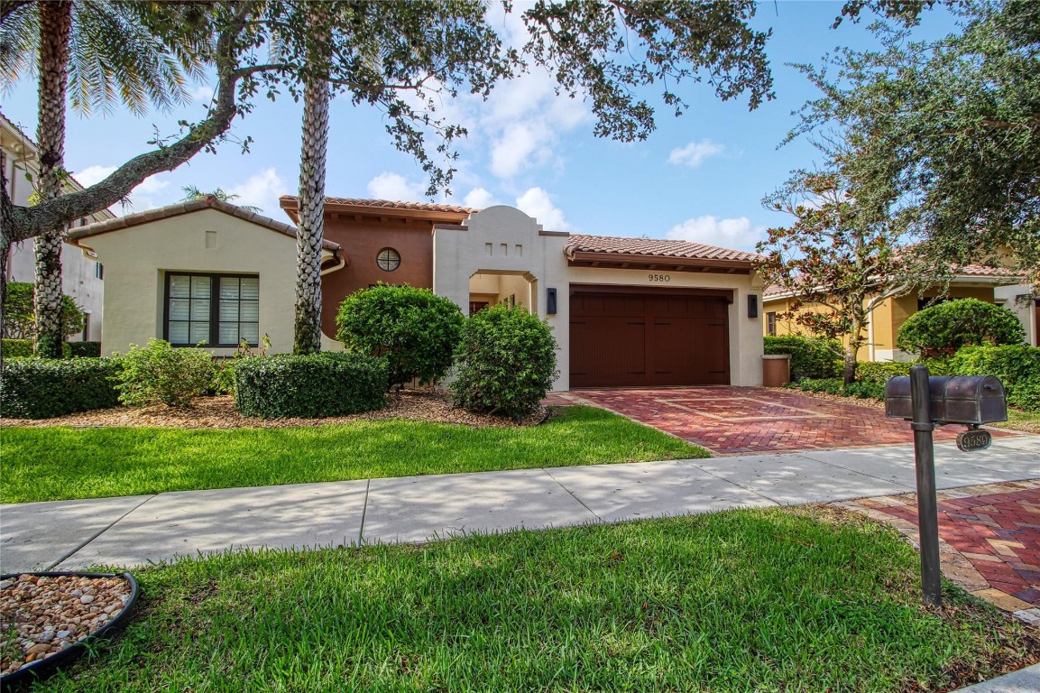 PARKLAND GOLF & CC - Residential