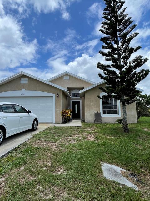 Single Family Residence in Okeechobee FL 9721 117th Trl Trl.jpg