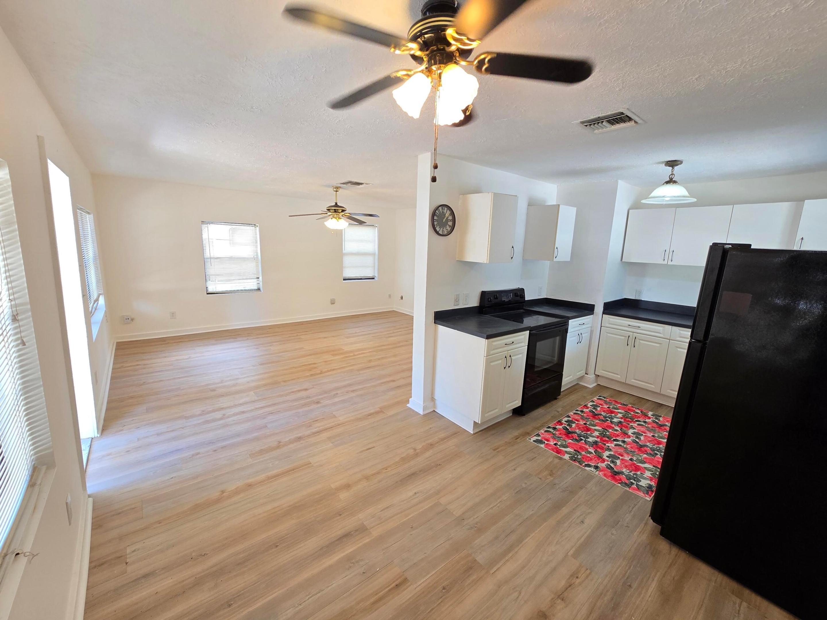 J ELMO COOK S/D - Residential