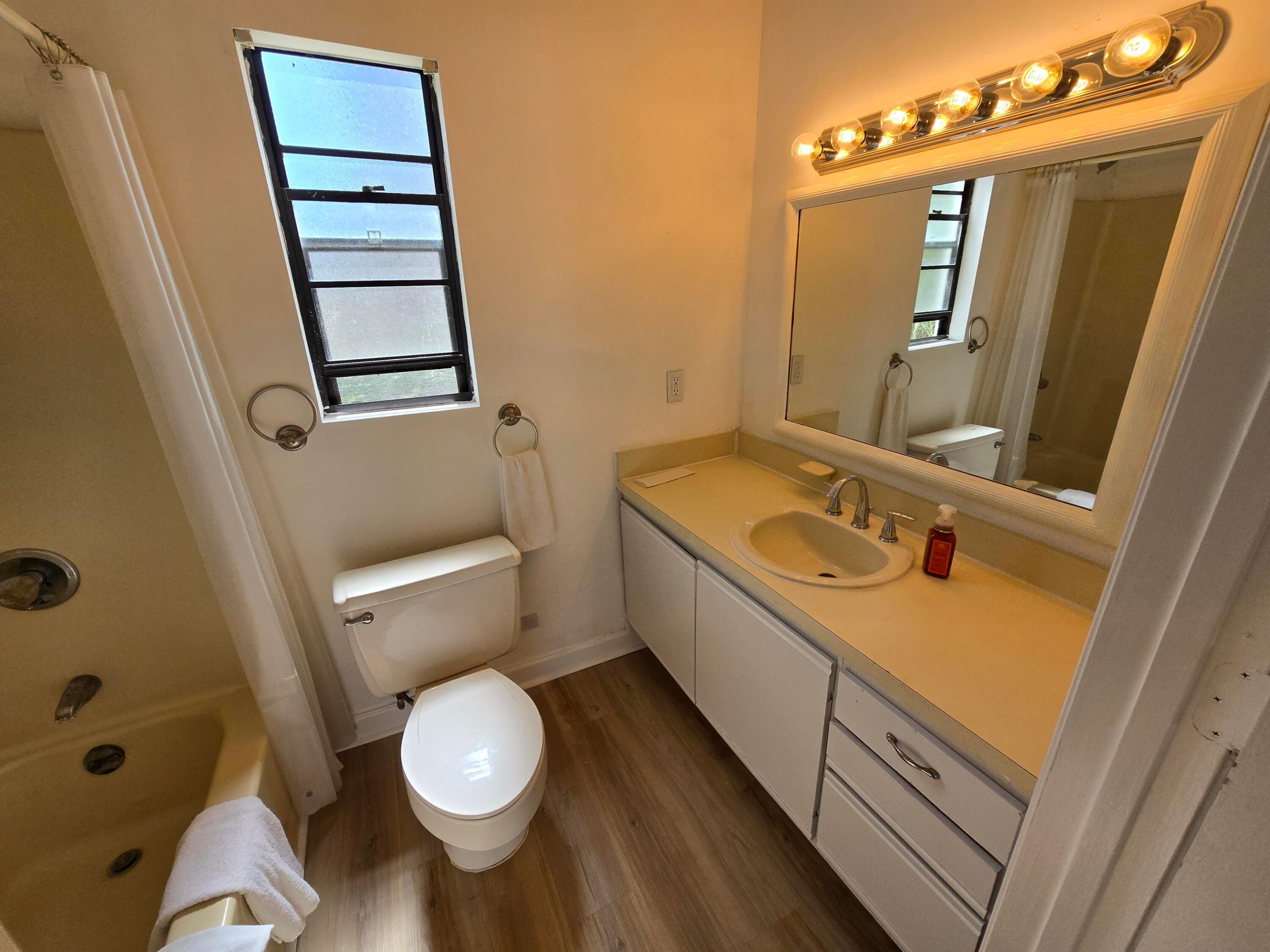 J ELMO COOK S/D - Residential