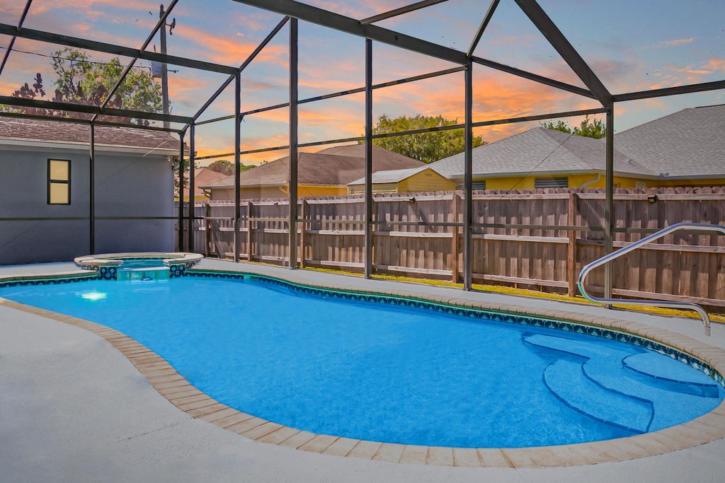 Photo of 471 SE Ron Rico Terrace, Port Saint Lucie, FL 34983 (MLS # B26009555)