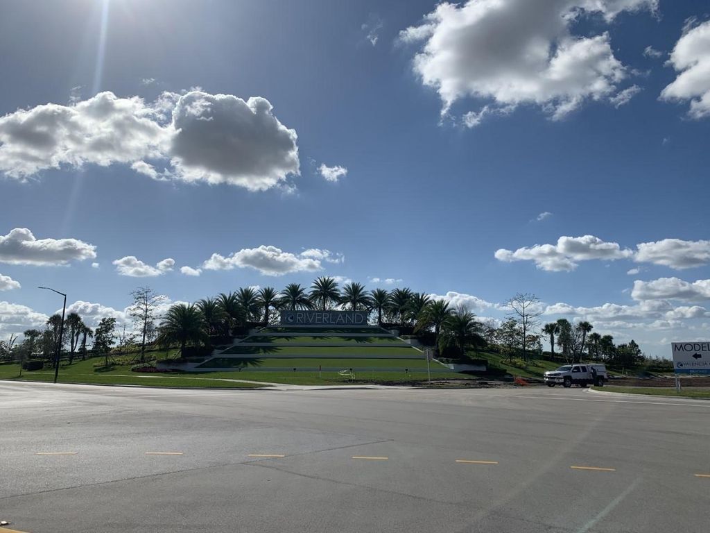 Photo of 12145 SW Jasper Lake Way, Port St Lucie, FL 34987 (MLS # R10937227)