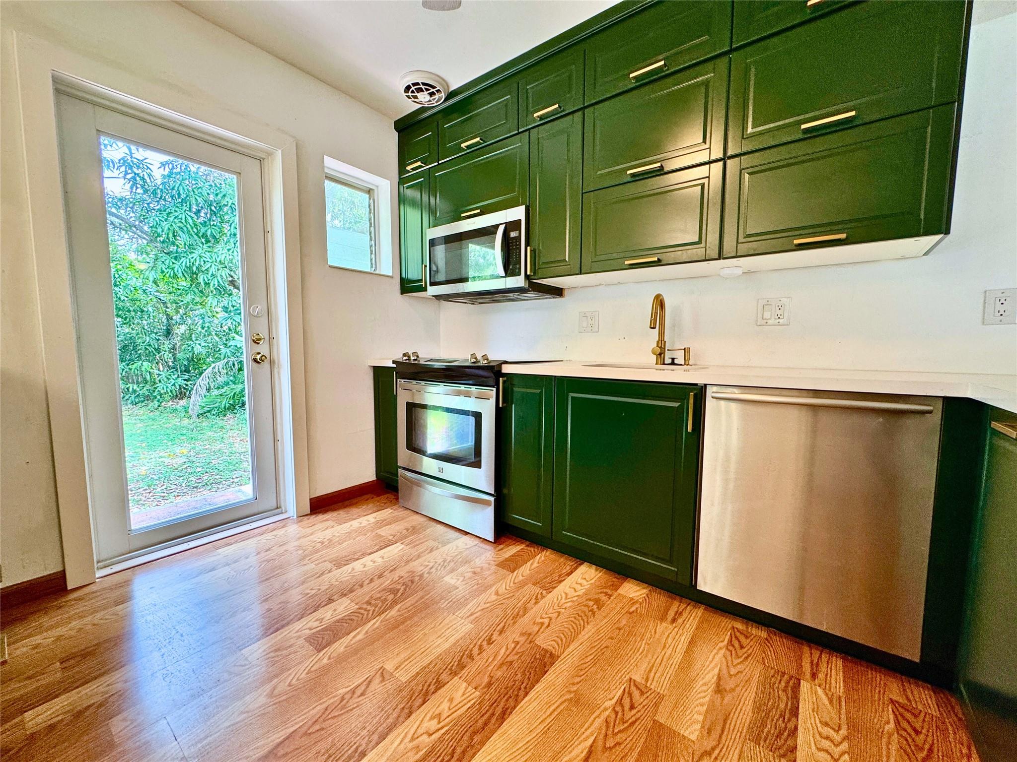 NORTH ANDREWS GARDENS 2ND - Residential Lease