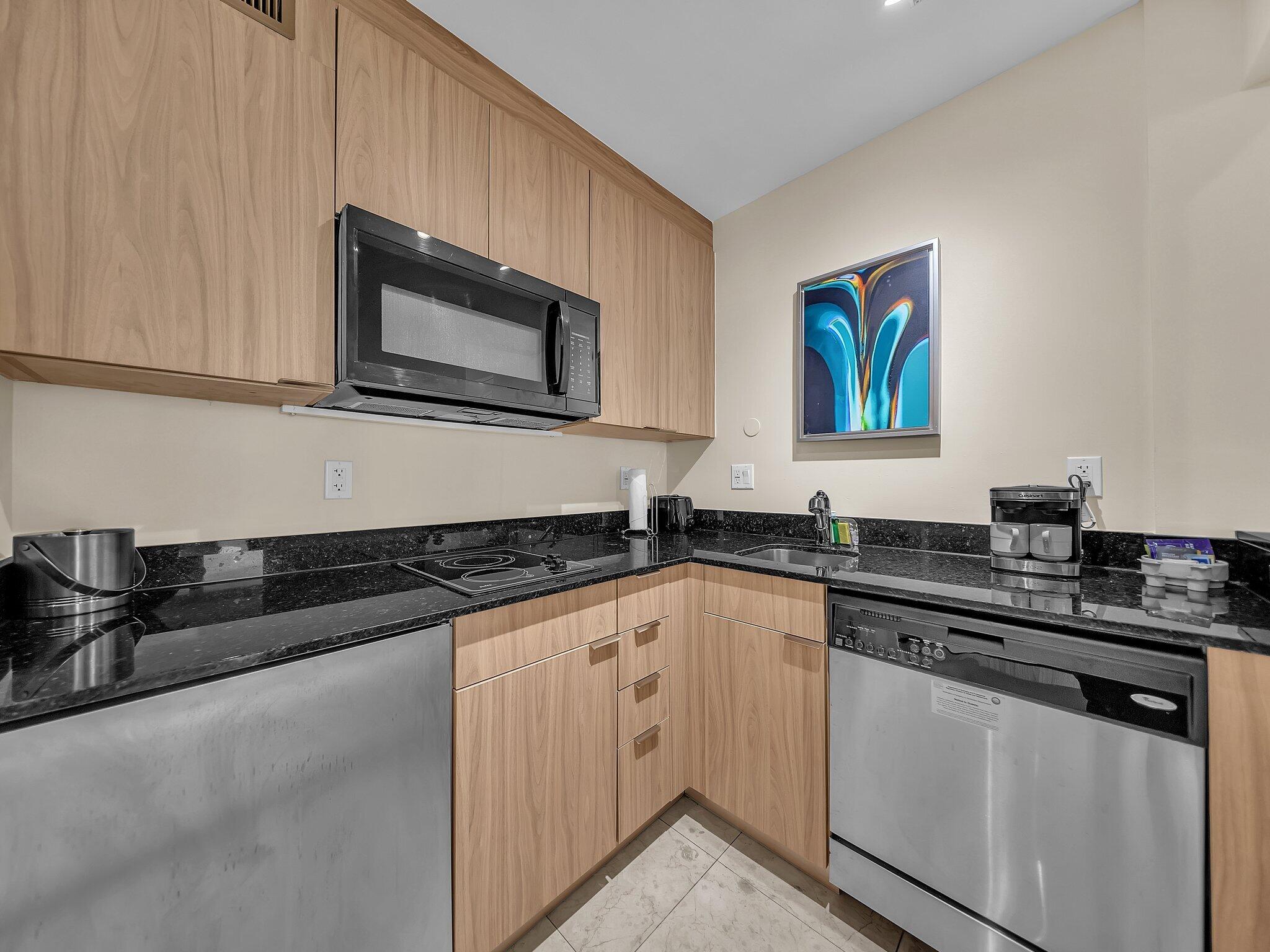 2670 E Sunrise Boulevard 323
