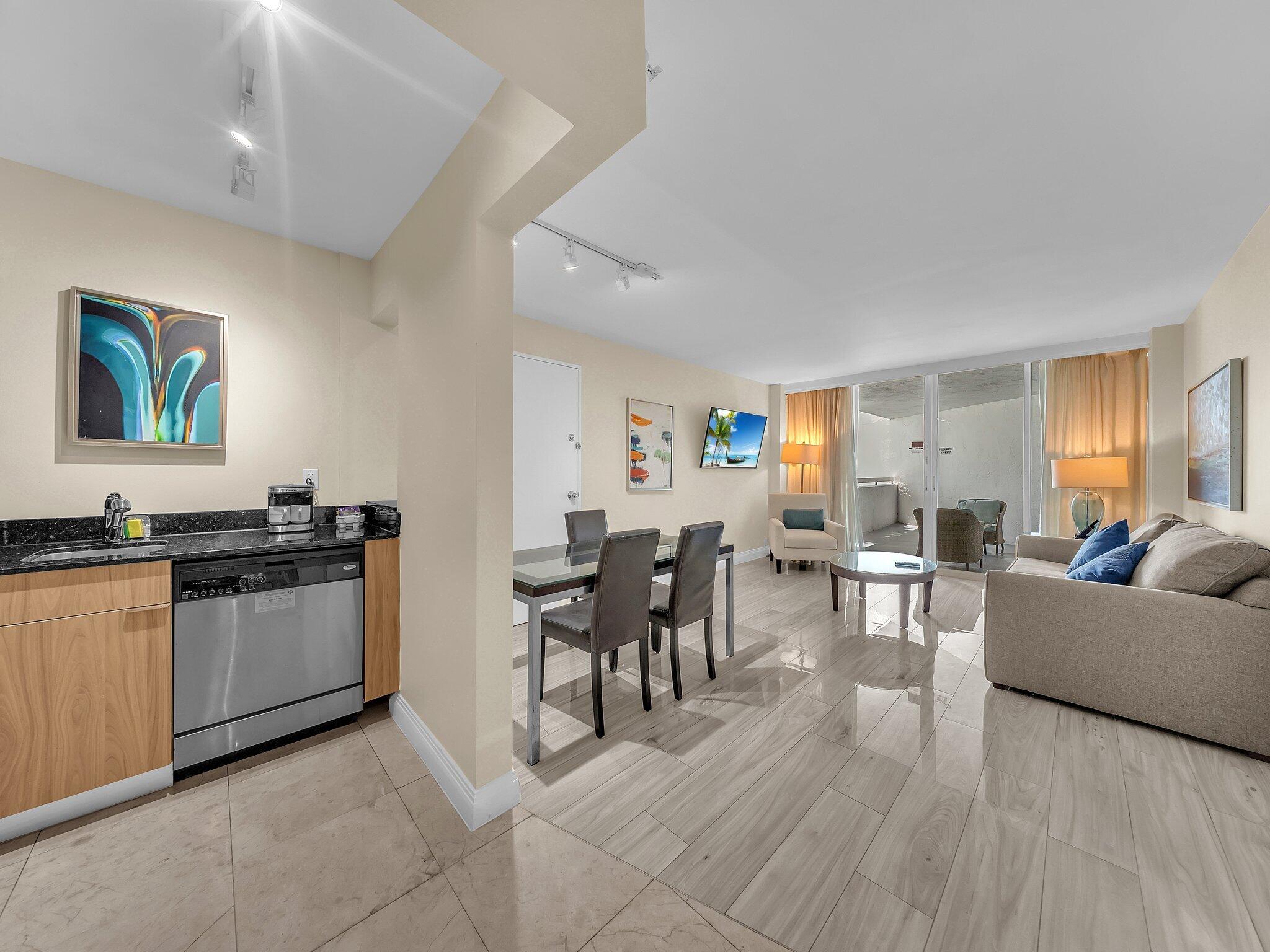 2670 E Sunrise Boulevard 323