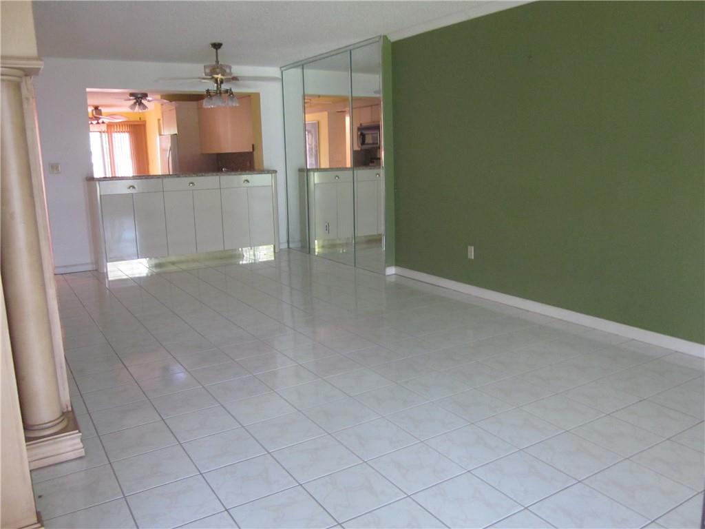 FAIRFAX - Residential