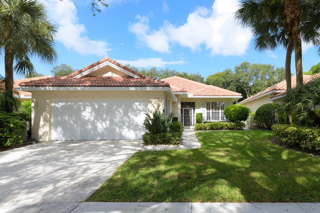 Photo of 449 Kelsey Park Drive, Palm Beach Gardens, FL 33410 (MLS # R10915152)