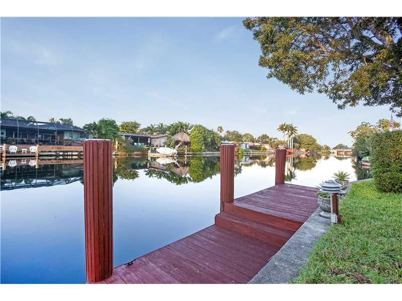 Royal Palm Isles - Residential